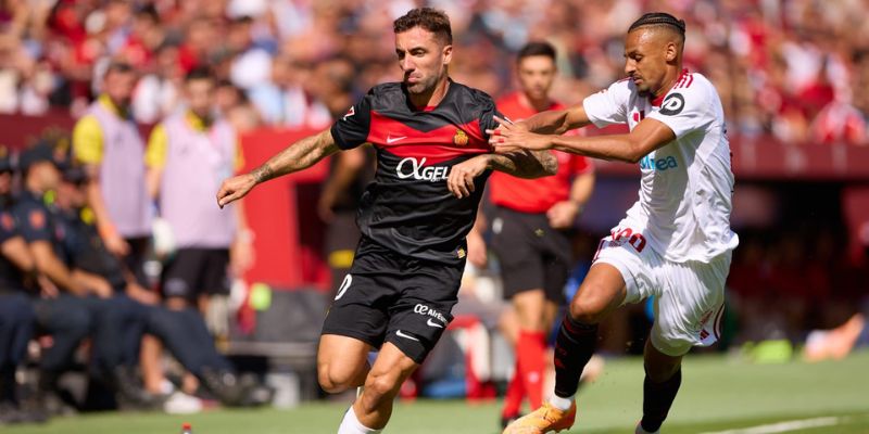 Mallorca thắng nhờ tận dụng tốt sai lầm của Sevilla